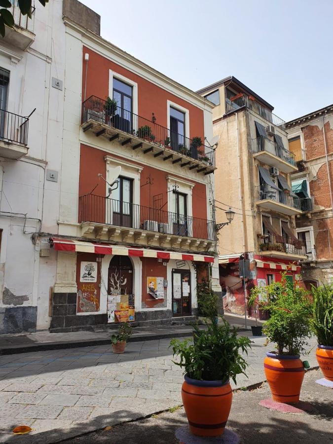 Lo Svevo Catânia Exterior foto